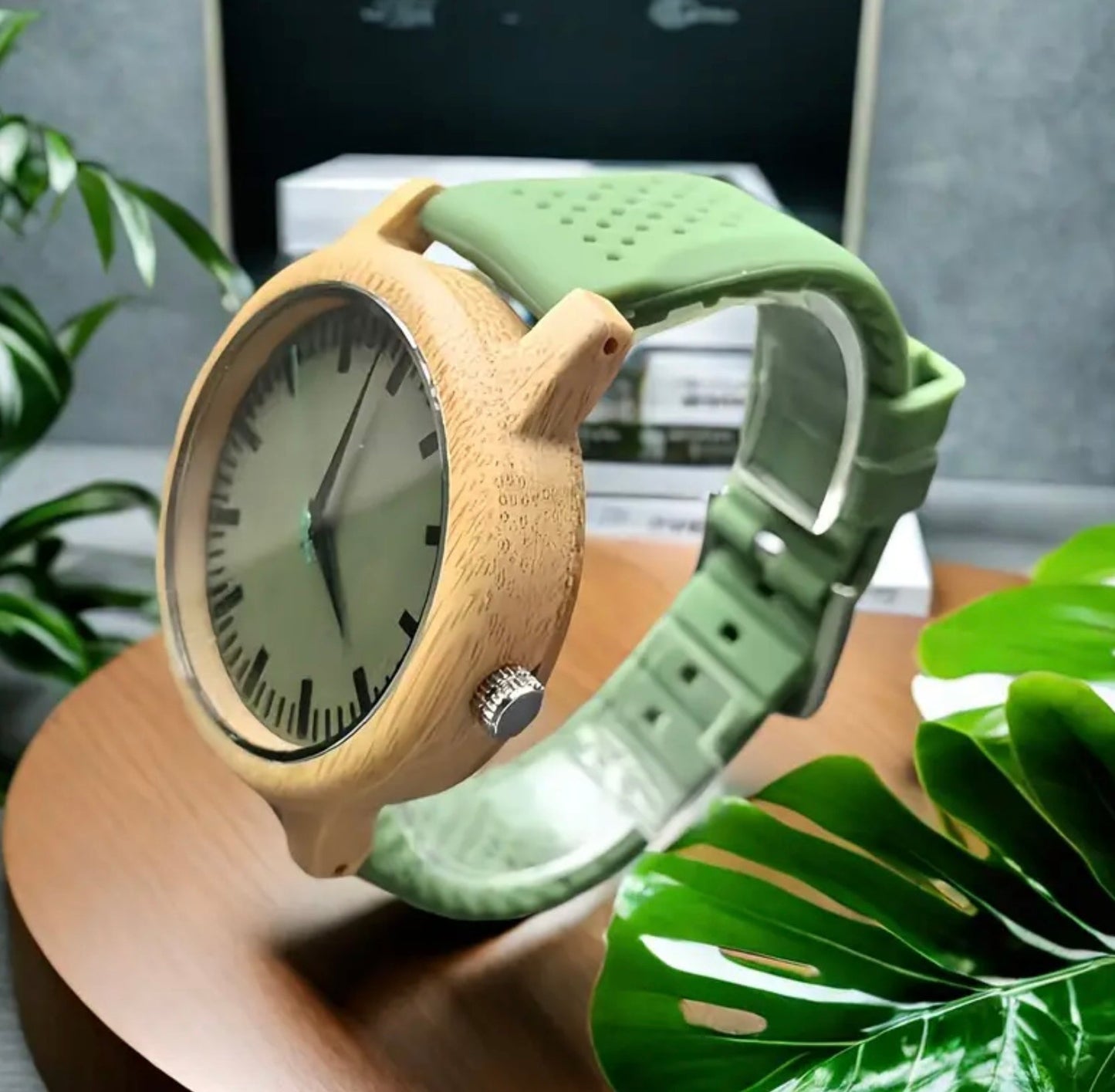 Stylish Unisex Watches - Missy's Diamond Boutique